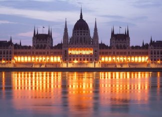 Fej-fej mellett az MSZP és a Jobbik