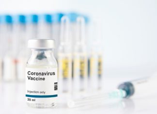 Fele annyian oltatnák magukat keleti, mint nyugati vakcinával