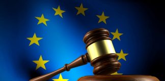 Az emberek kétharmada jónak látja, hogy az EU-s támogatásokat jogállami normák betartásához kössék