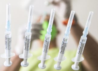 Az ellenzéki pártok nem oltásellenesek – így látja a Fidesz szavazók negyede is