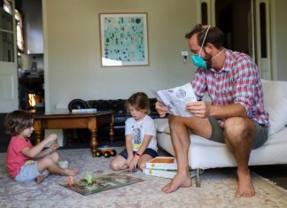 Feszültség, türelmetlenség, veszekedés: a családok harmadát rosszul érintette a harmadik hullám