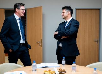 Előválasztás: második fordulóban Karácsony az esélyesebb Márki-Zaynál – Dobrev ellenében