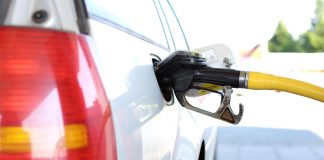 Sokaknak még az árstopos üzemanyag is drága