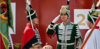 Kétharmados többség a főispánok és a vármegyék visszahozása ellen