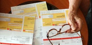 Tízből nyolc ember szerint megszorításnak tekinthető a rezsinövelés és az adóemelés