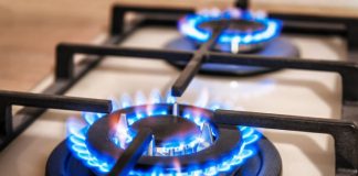 Megkérdezettek fele nem fog tudni spórolni az energiával