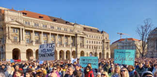Egyre több kormánypárti is támogatja a tanárok tiltakozását