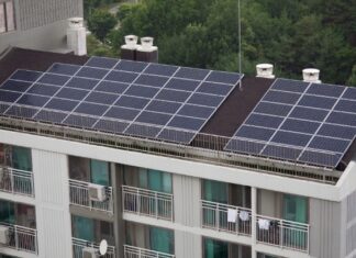 Elégedettek az emberek a napelemekkel és másoknak is ajánlják telepítésüket – ám sok az akadályozó tényező