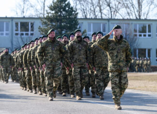 Tízből kilenc ember szerint a NATO nélkül nem tudnánk megvédeni magunk