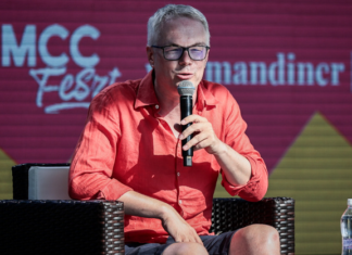 Miért köti a kormány két leáldozóban lévő birodalomhoz hazánk jövőjét?