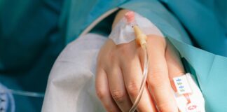 Tízből heten engedélyeznék az eutanáziát