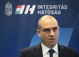 Integritás Hatóság és vezetője elleni támadásokról