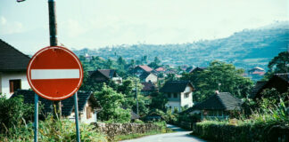 A többség szerint nincs szükség a „betelepülési törvényre”